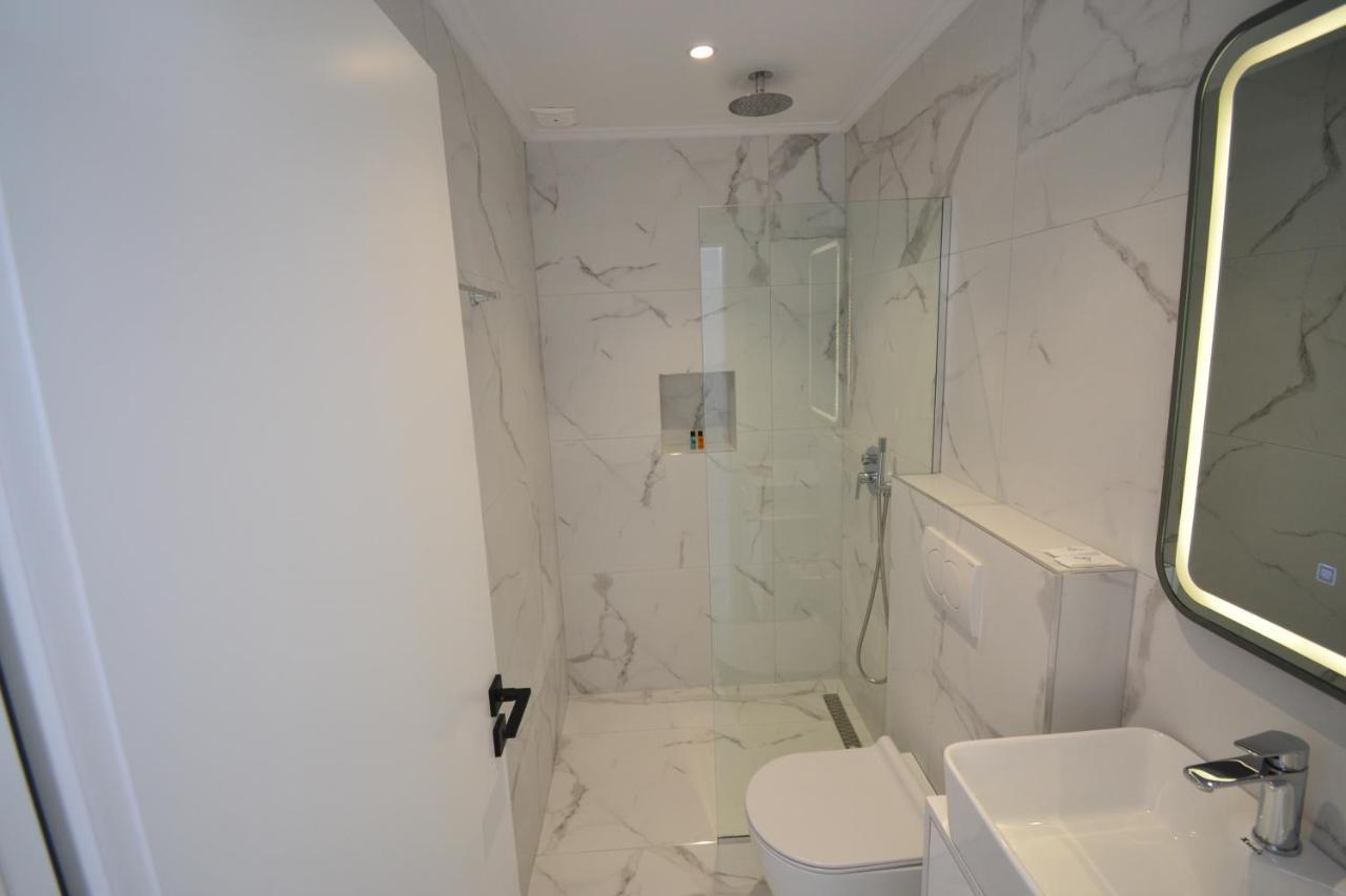E&L Luxury Apartments Sarande Exterior photo